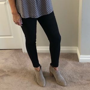 LOFT | Black denim in skinny, legging cut